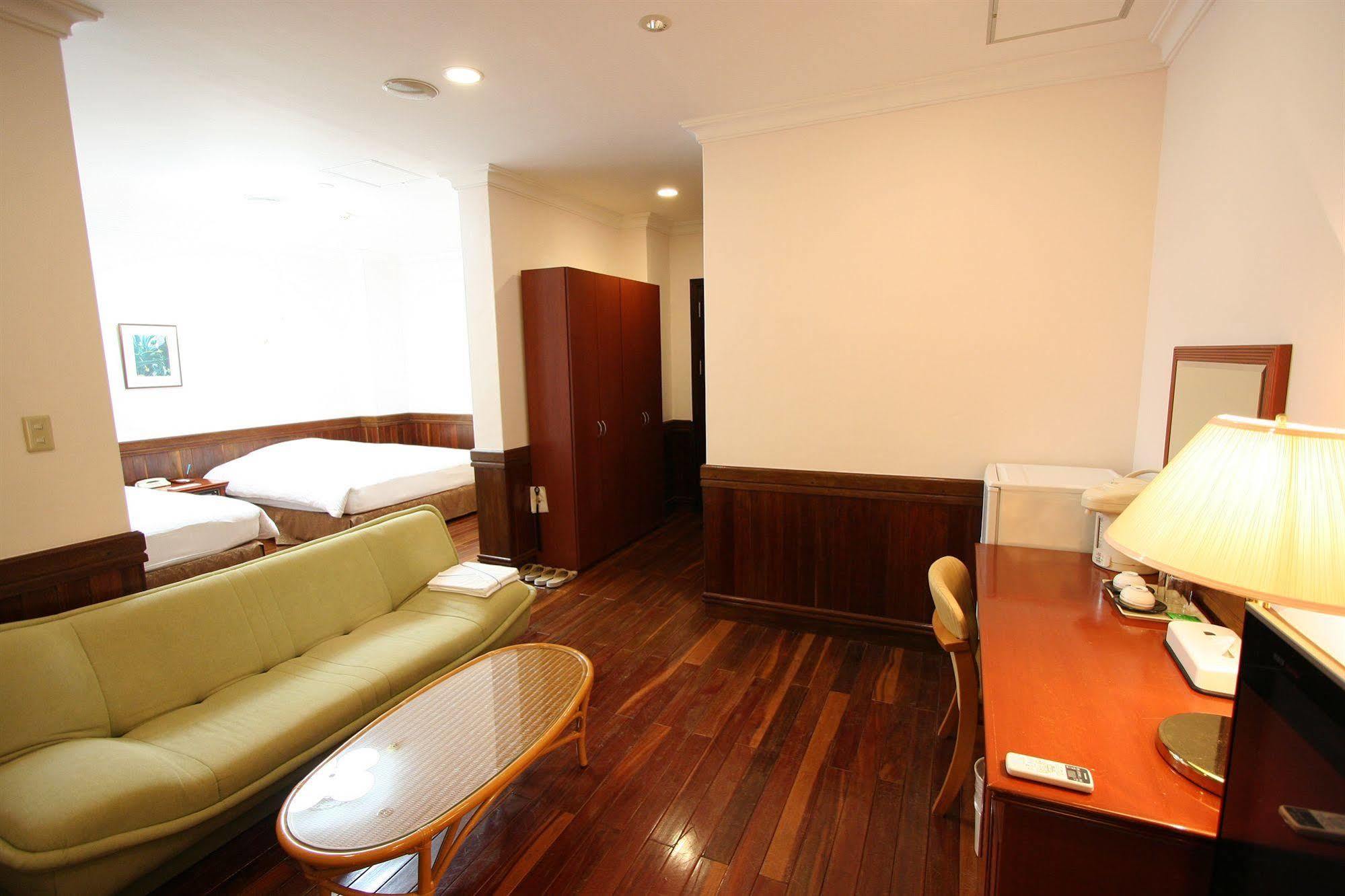 Ada Garden Hotel Okinawa Kunigami Exterior foto